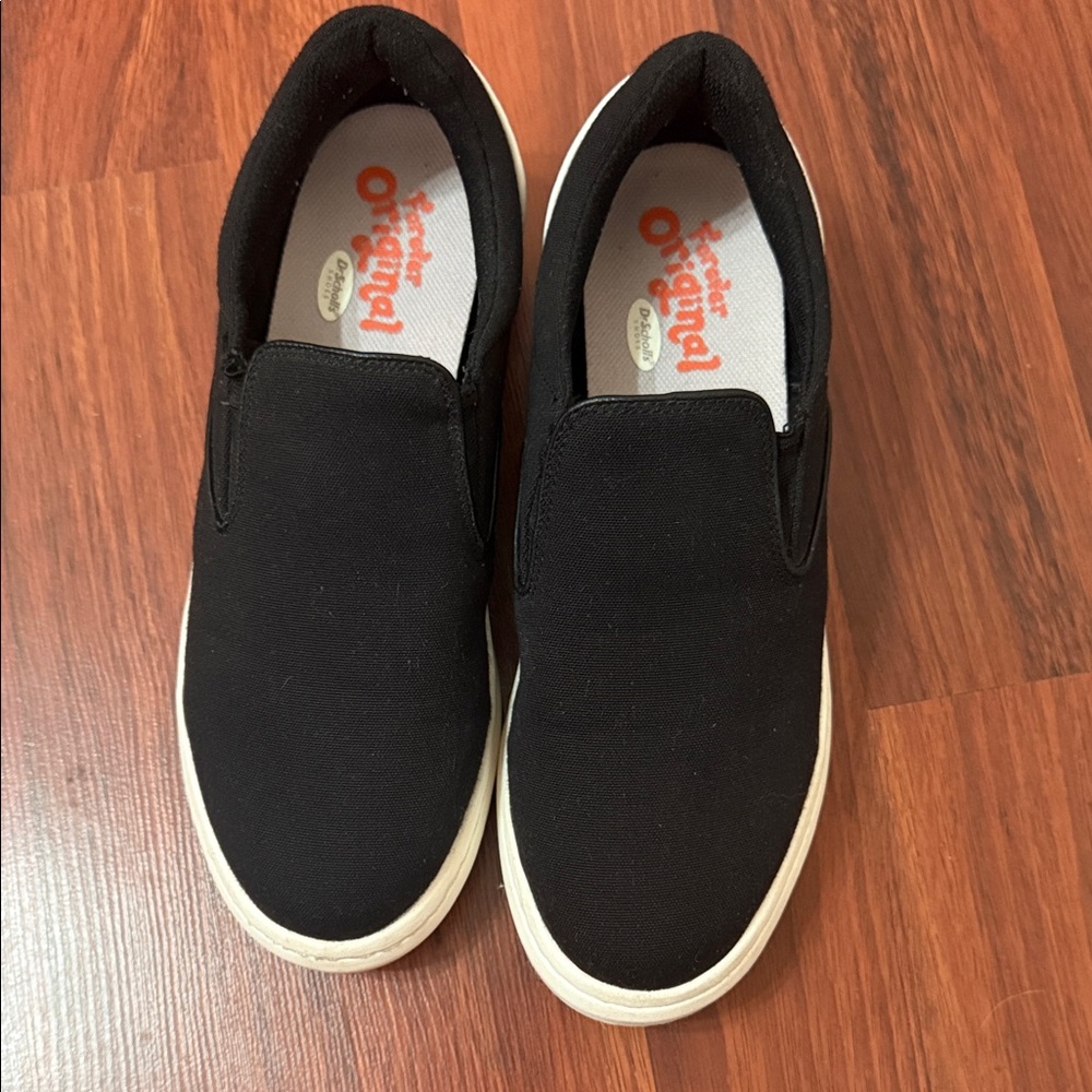 Dr. Scholl's Women's Black Slip-On Sneakers with White Sole